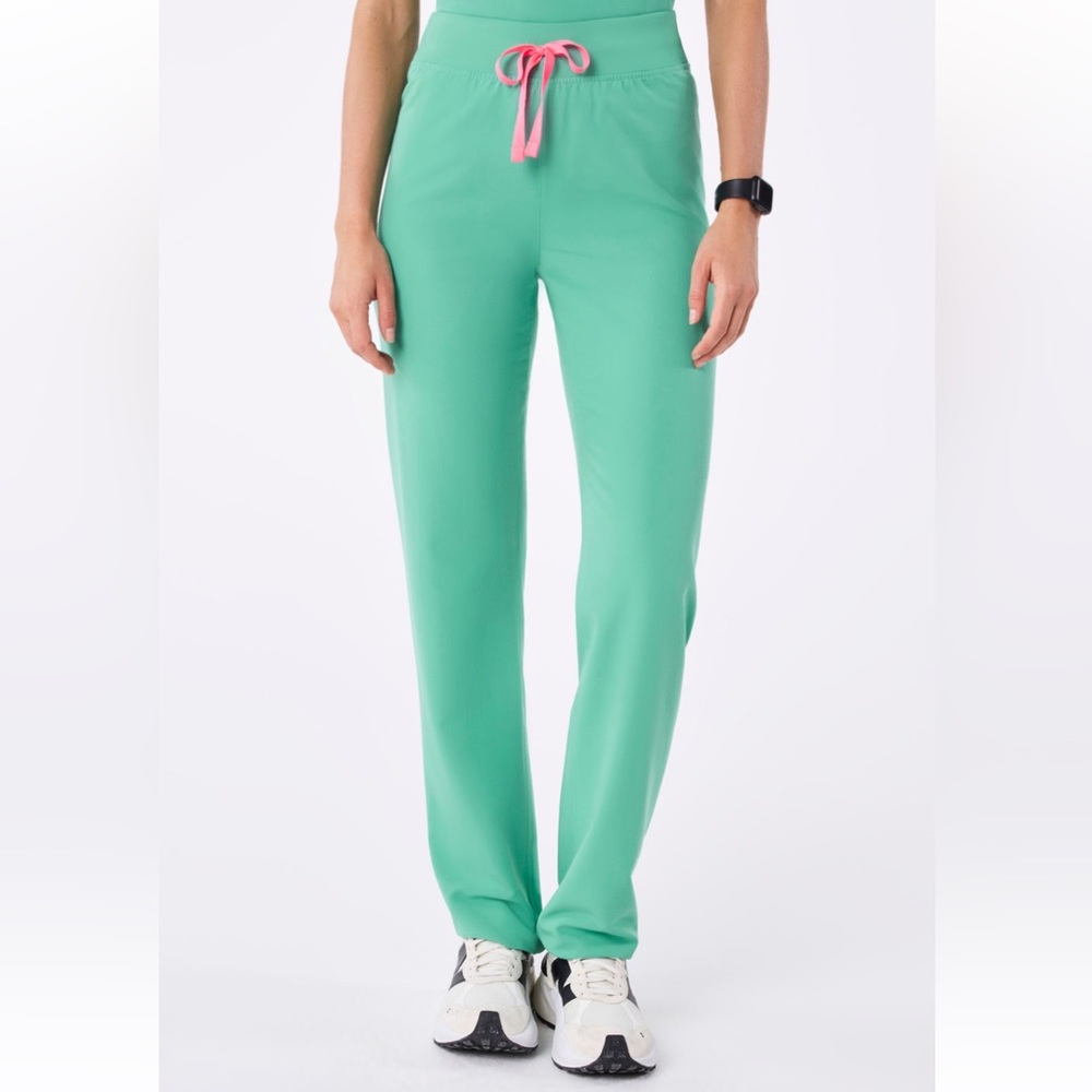 Figs Livingston Scrub Pants in Surgical Green